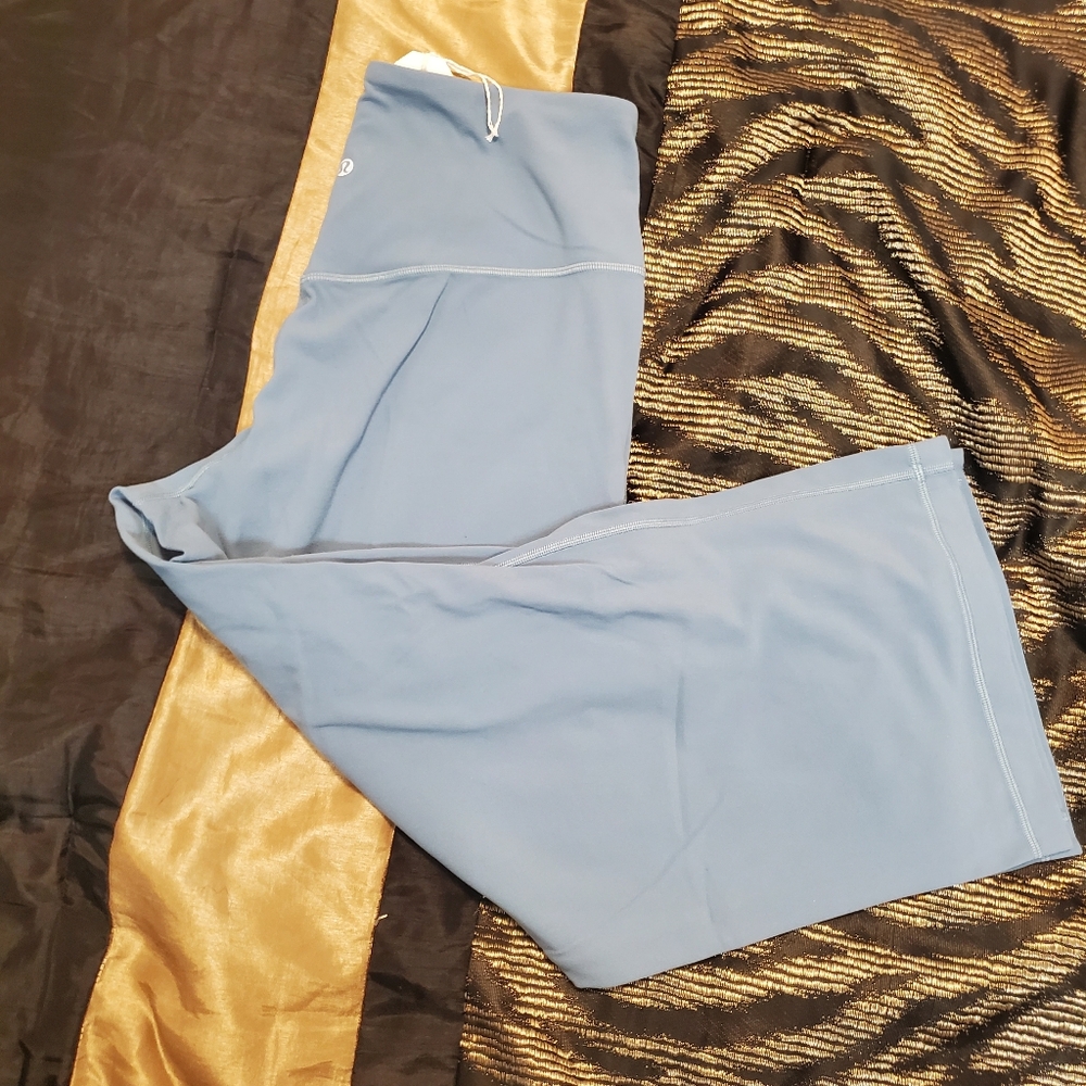 lululemon athletica Blue Capris